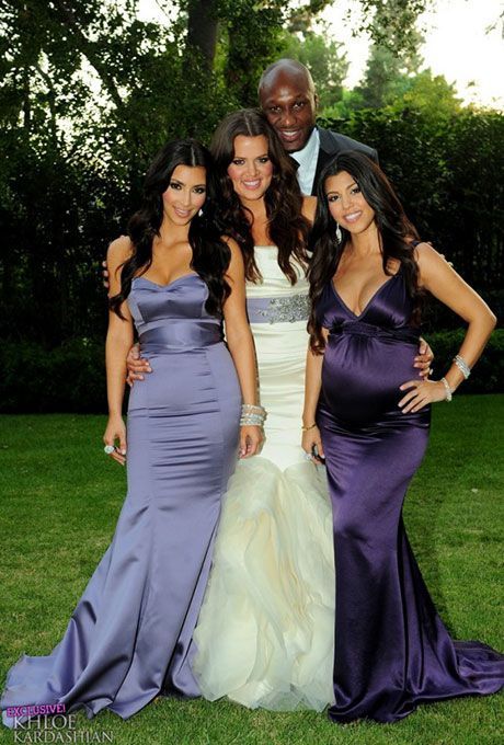 Khloe Kardashian Wedding Dress, Khloe Kardashian Wedding, Kardashian Wedding Dress, Khloe And Lamar, Kardashian Wedding, Pregnant Bridesmaid, Bridesmaid Pictures, Celebrity Bride, Coral Bridesmaid Dresses