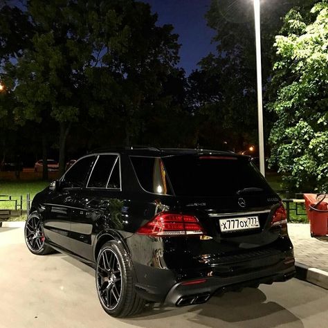 Mercedes-AMG GLE63s W166 Mercedes Gle 63 Amg, Mercedes 550, Mercedes Gle Suv, Gl63 Amg, Gle63 Amg, Gle 63, Benz Suv, Ml63 Amg, Royal Animals