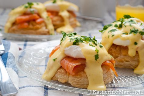 smoked salmon eggs benedict. Smoked Salmon Eggs, Salmon Eggs Benedict, Smoked Salmon And Eggs, Egg Benedict, Smoked Salmon Recipes, Brunch Eggs, Salmon Eggs, Breakfast Dishes, Smoked Salmon