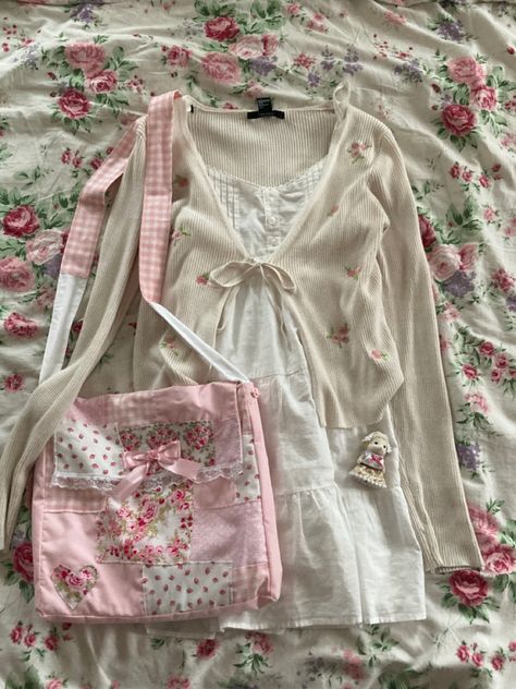 Rare Features, Pakaian Feminin, Really Cute Outfits, Outfit Style, Girly Outfits, Dream Clothes, Aesthetic Outfits, Cute Fashion, Outfit Inspirationen