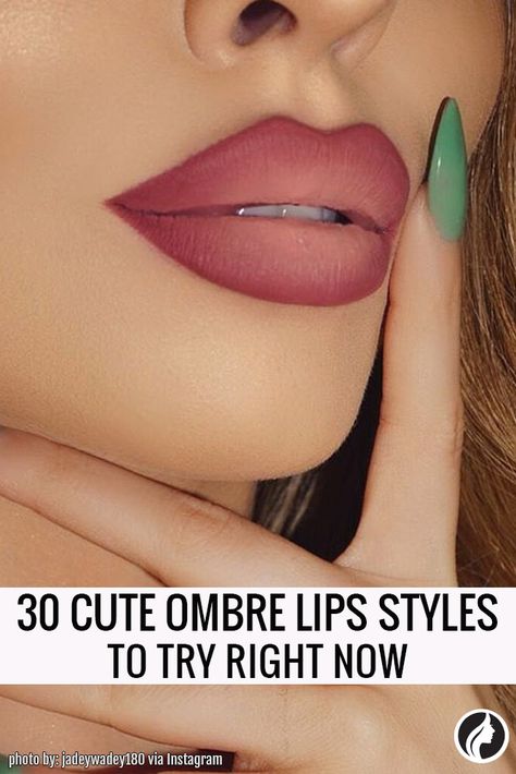 Ombre lips looks are one of the latest beauty obsessions. Check out our photo gallery featuring gradient lip makeup looks and go for mega impact. Black And Red Ombre Lips Tutorial, How To Ombre Lips Tutorials, How To Do Ombre Lips, Ombré Red Lip, Lips Makeup Ideas, Ombre Lipstick Tutorial, Pink Ombre Lips, Ombré Lipstick, Ombré Makeup