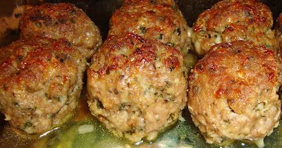 Italian Turkey Meatballs 1 lb Lean Ground Turkey 2 clove Garlic-Minced 1/3 cup Onion-Chopped 1/2 cup Bread crumbs-Plain or Flavored 1/4 cup Parmesan cheese-Grated 2 Large Eggs 1/2 tablespoon Extra Virgin olive oil 1 teaspoon Italian seasoning 1 teaspoon Kosher salt 1/2 teaspoon of Black Pepper Italian Turkey Meatballs, Curly Nikki, Turkey Meatball, Italian Turkey, Turkey Dishes, Homemade Sausage, Turkey Meatballs, Ground Turkey Recipes, Meatball Recipes