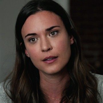 house md • jessica adams • odette annable Jessica Adams, Odette Annable, House Md, Black Lightning, Batwoman, Supergirl, Face Claims, American Actress, Pretty Woman