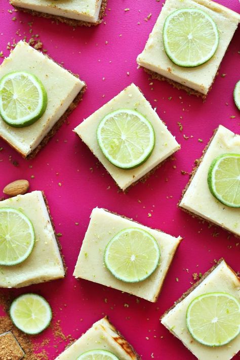 Vegan Key Lime, Vegan Pies Recipes, Key Lime Pie Bars, Key Lime Pie Easy, Lime Bars, Lime Recipes, Minimalist Baker, Vegan Pie, Pie Bars