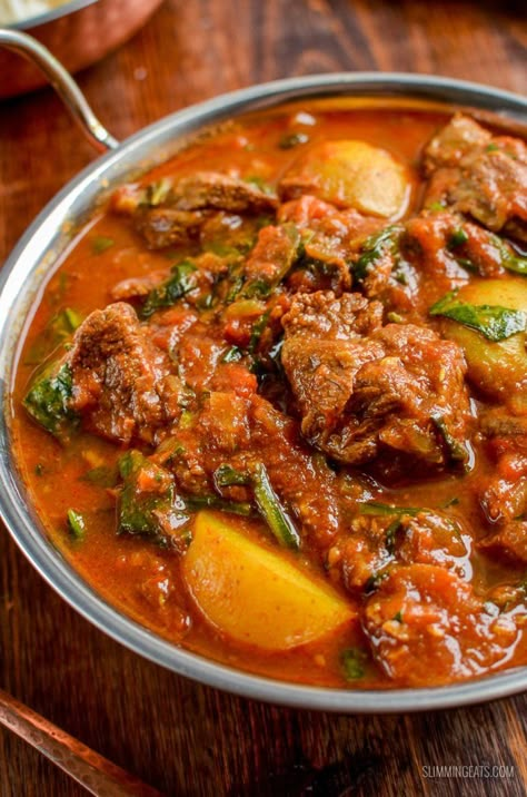 Indian Beef Recipes, Beef Curry Recipe, Beef Curry, Beef And Potatoes, Potato Curry, Curry Dishes, Beef Recipes Easy, Curry Recipe, Indian Dishes