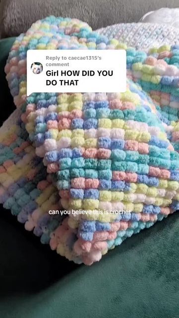 HalfDouble on Instagram: "I had a bunch of questions about this yarn / blanket, so here's a bit more of an in-depth tutorial on how I crocheted my pom pom yarn bubblegum blanket 😊💖" Crochet Pom Pom Blanket, Pom Pom Yarn Blanket, Bubble Blanket Crochet, Macrame Blanket, Pom Pom Yarn, Finger Knitting Projects, Crochet Blanket Tutorial, Yarn Blanket, Crochet Dreams