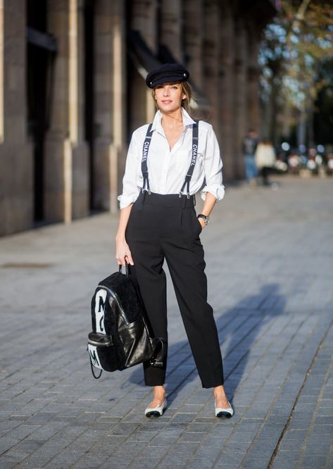 Chanel Suspenders, Cream Blazer Outfit, White Shirt With Tie, White Oversized Shirt, Alexandra Lapp, Tie Outfit, White Shirt Outfits, Backpack Outfit, Black And White Vintage