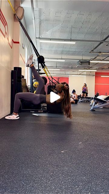 Georgia Legg on Instagram: "TRX LEG WORKOUT - new move edition 

- TRX suspended upper body glute bridge 
- TRX suspended upper body single leg bridge
- TRX Crossing lunge - ‘lean in’
- TRX Crossing lunge with rotation 
- TRX suspended clam shell 
- TRX suspended clam shell - hip drop 

Reps - with time under tension 
Beginner - 6 
Intermediate - 8-10 
Advance - 12 -15 
X3-4 rounds 

 ⬆️ added in rep ranges as i had a brilliant question from a follower saying that they had been doing one of my shorter posted workouts & felt they needed to start progressing! 

My 4 go to ways 
 
- Add reps 
- Add load 
- Add sets
-  TUT (time under tension)

As much as i love all the go to TRX lower body exercises, squat, suspended lunge, glute bridge etc. It really does excite me when i find ‘ New Moves’ o Rep Ranges, Time Under Tension, Lower Body Exercises, Single Leg Bridge, Conditioning Workouts, Body Exercises, Glute Bridge, Clam Shell, Lower Body Workout