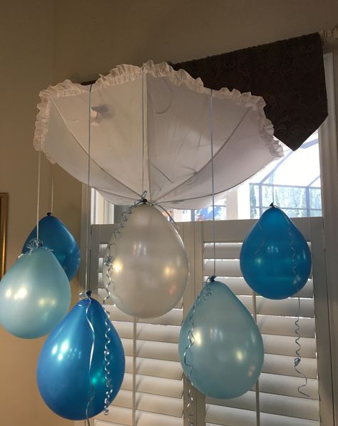 Baby Shower Umbrella Ideas, Umbrella Baby Shower Ideas, Umbrella Baby Shower, Showers Ideas, Sprinkle Shower, Baby Shower Decoration, Dining Room Storage, Baby Sprinkle, Shower Favors