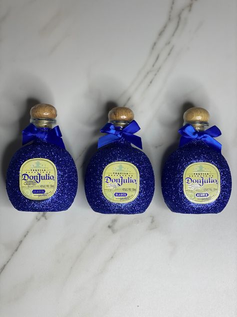 Mini Patron Bottles Glitter, Blue Liquor Bottles, Mini Don Julio Bottles, Don Julio Bottle Decorated For Men, Don Julio Bottle Decorated, Decorated Bottles Ideas, Diy Alcohol Gifts, Blinged Bottles, Alcohol Bottle Decorations