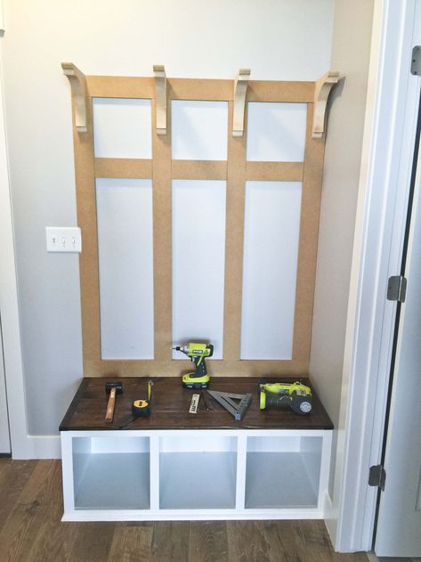 DIY Mudroom Bench Part 2 - Honeybear Lane Diy Mudroom Bench Plans, White Bench Entryway, Crate Bench, Farmhouse Mudroom, Diy Entryway Bench, Mudroom Bench With Storage, Mudroom Lockers, Diy Mudroom, Mudroom Bench Ideas