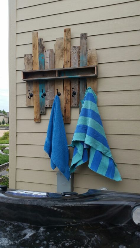 Outdoor towel rack with shelf for phone, flip flops... Towel Hanger For Pool Area, Pool Side Towel Rack, Towel Rack For Poolside, Pallet Towel Rack Pool, Pvc Pipe Towel Rack For Pool, Towel Rack With Shelf, Wall Towel Rack, Outdoor Towel Rack, Wall Towel Racks