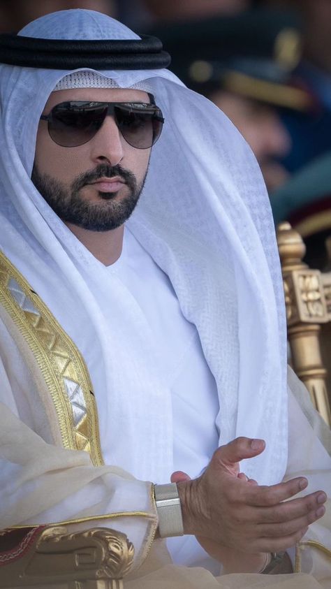 Prince Hamdan Fazza, Ghost Rider Photos, Bgc Philippines, Prince Fazza, Prince Wedding, Arab Men Fashion, Dubai Video, Emma Watson Pics, Prince Hamdan