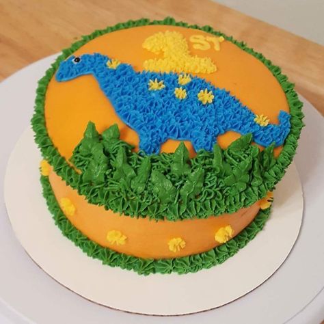 Dinosaur Smash Cake, Circle Cake, Dinosaur Cake, Diy Cake, Cake Decorating Tips, Cake Smash, Decorating Tips, Truffles, Yummy Treats