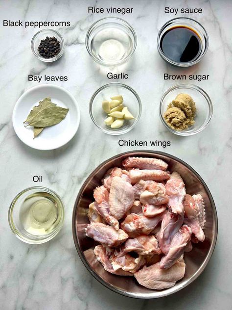 Adobo Chicken Wings, Filipino Adobo Chicken, Filipino Adobo, Adobo Recipe, Chicken Wings Recipe, Drumstick Recipes, Adobo Chicken, Chicken Marinade, Wings Recipe