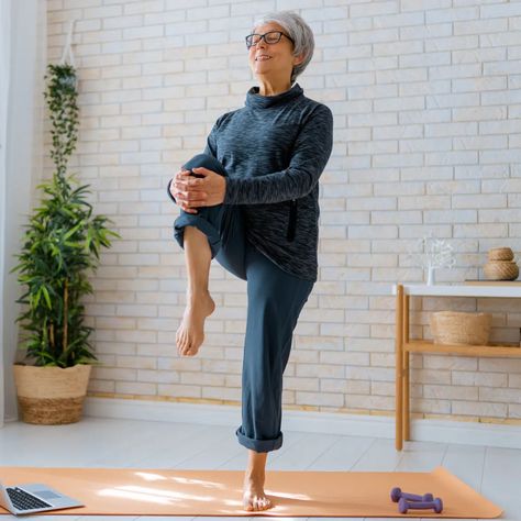 These hip-strengthening exercises for seniors will keep you healthy and mobile for years to come! Bikram Yoga Poses, Best Exercise For Hips, Crescent Lunge, Hip Strengthening Exercises, Exercises For Seniors, Bursitis Hip, Lateral Lunges, Ways To Stay Healthy, Hip Stretches