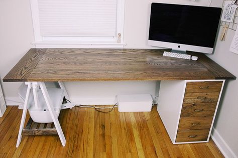 16 IKEA Alex Desk Hacks That Will Inspire You to Get Organized Long Wooden Desk, Home School Desk, Rustic Mirror Frame, Ikea Alex Desk, Ikea Instructions, Alex Desk, Diy Standing Desk, Ikea Alex Drawers, Desk Hacks