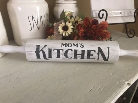 Excited to share this item from my #etsy shop: Mom's kitchen, Vintage rolling pin, Mom's kitchen rolling pin, painted rolling pin, Mother's Day gift, Mother's Day sign #housewares #distressed #decor Utensil Crafts, Farmhouse Rolling Pins, Reuse Jars, Rolling Pin Crafts, Quotes Girlfriend, Unique Kitchen Decor, Pin Crafts, Cricut Mat, Mothers Day Signs