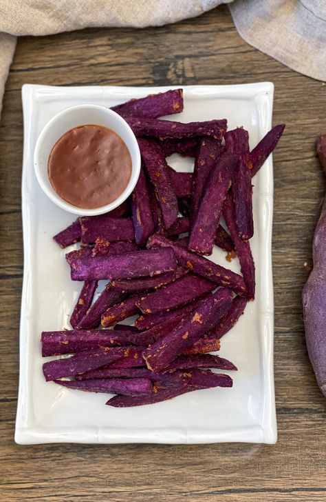 Baked Purple Sweet Potato, Sweet Potato Health Benefits, Purple Sweet Potato Recipes, Sweet Potato Fries Recipe, Fries At Home, Parsnip Fries, Sweet Potato Benefits, Beet Burger, Sweet Potato Recipes Fries