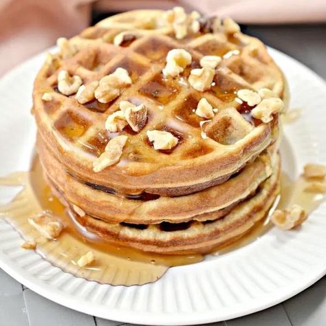 Keto Banana Nut Chaffles Banana Chaffle, Keto Banana, Banana Foster, Keto Fried Chicken, Bread Substitute, Sugar Free Maple Syrup, Simpler Times, Waffles Maker, Sugar Free Syrup