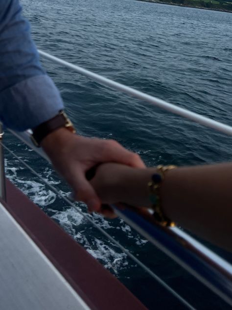 Romantic sailboat outing - vision board - mood board - romance - relationship inspiration - hand hold - coastal cowgirl Couple On A Boat Aesthetic, Boat Date Aesthetic, Regatta Aesthetic, Romance Vision Board, Sailboat Aesthetic, Sailing Couple, Boat Date, Relationship Inspiration, Boat Aesthetic