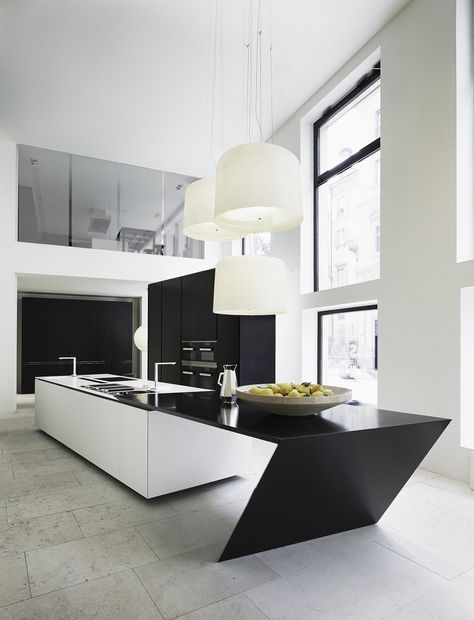 50 Modern Kitchen Designs That Use Unconventional Geometry Masculine Kitchen, Modern Kitchen Island Design, Design Interior Modern, Model Dapur, Kabinet Dapur, White Kitchen Island, Modern Kitchen Island, White Kitchen Design, Contemporary Kitchen Design