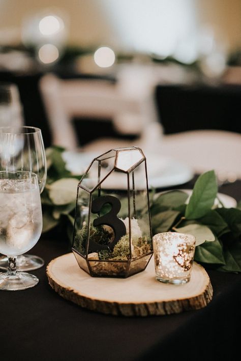 Green And Black Wedding Table Decor, Modern Forest Wedding, Forest Green Wedding Aesthetic, Forest Green Wedding Theme Table Decor, Black And Wood Wedding, Masculine Wedding Decor, Forest Green And Black Wedding, Black And Dark Green Wedding, Black And Green Wedding Theme