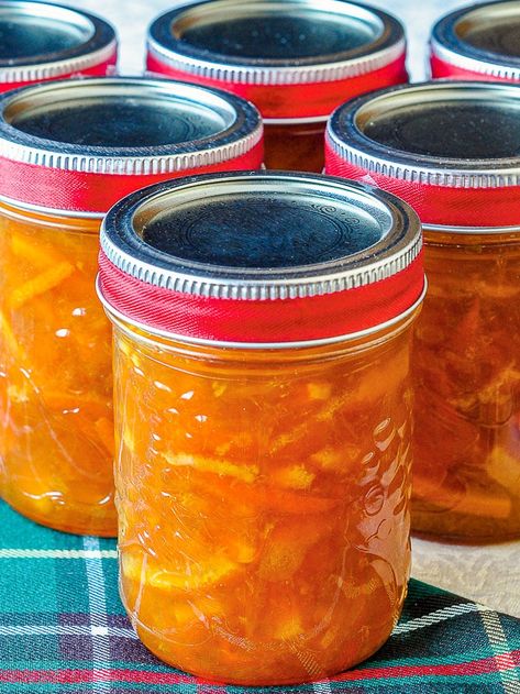 Preserving Clementines, Clementine Marmalade Recipe, Cranberry Orange Marmalade Recipe, Mandarin Marmalade Recipe, Canning Clementines, Clementine Jam, Magic Cook, Orange Marmalade Recipe, Fruit Butters