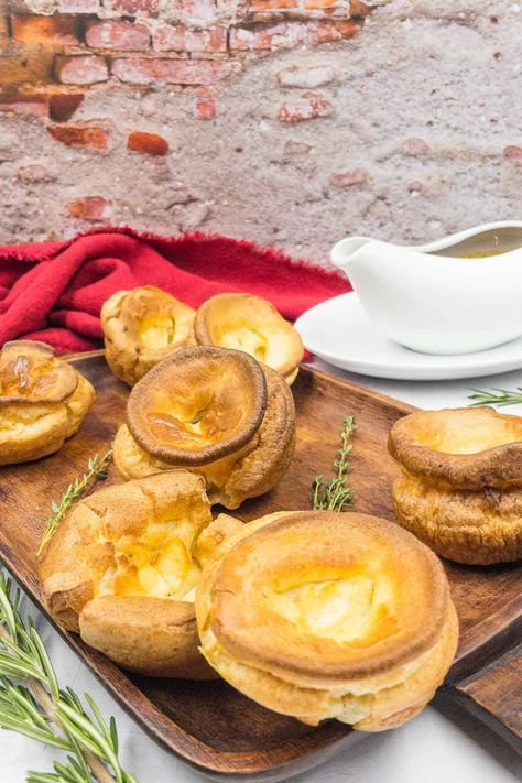 Yorkshire Pudding Gluten Free, Gluten Free Yorkshire Pudding Recipe, Roast Dinner Side Dishes, Gluten Free Yorkshire Pudding, How To Make Yorkshire Pudding, Yorkshire Pudding Batter, Yorkshire Pudding Recipe, Sunday Roast Dinner, Best Roast Potatoes