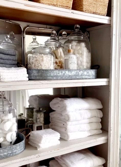 Bathroom Canister Ideas, Bathroom Containers, Bathroom Canisters, Linen Closet Organization, Diy Furniture Renovation, Chic Bathrooms, Home Organisation, Bathroom Inspiration Decor, Room Planning