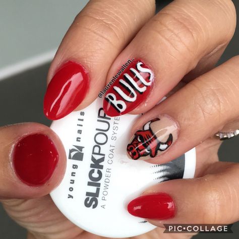 Chicago bulls nails design Chicago Bulls Nails, Chicago Nails Designs, Bull Nails, Baseball Nails, Nails Designs, Nails Ideas, Nails Design, Chicago Bulls, Trendy Nails