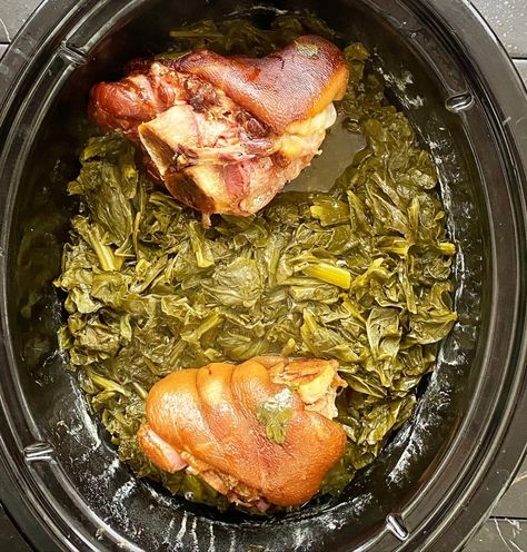 Instant Pot Greens, Slow Cooker Collard Greens, Greens With Ham Hocks, Hock Recipes, Crockpot Collard Greens, How To Cook Collards, Ham Hock Recipes, Ham And Green Beans, Whole30 Recipe