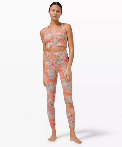 Lululemon Align vs Wunder Under: Which Lululemon Fabric is Best? Popular Leggings, Lululemon Align Leggings, Lululemon Align Pant, Lightweight Pants, Street Style Summer, Lululemon Align, High Rise Pants, High Rise Leggings, Lululemon Leggings