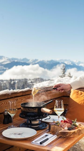 Ski Chalet Christmas! 🎿✨  Gather around a crackling fire, sip hot cocoa, and revel in the joy of the season. Whether you're in the mountains or dreaming of them, infuse your home with alpine elegance. 🏔️❄️ #SkiChaletChristmas #WinterWonderland #CozyHoliday #AlpineElegance #ChristmasDecor #MountainRetreat #HomeInspiration #RusticChristmas #SnowyAccents #HolidayMagic #ChristmasDecor Holiday Recipe Holiday Cookies Christmas Cozy Outfits Holiday Decor Holiday Nails Christmas DIY Decor Home DIY Swiss Alps Apres Ski, Apres Ski Switzerland, Ski Chalet Christmas, Fondue Switzerland, Fondue For Two, Snow Hotel, Ski Chalet Decor, Swiss Christmas, Ski Christmas