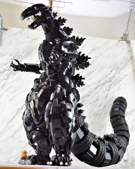 LEGO MOC: Godzilla | IGU. | Flickr Godzilla Toys, Lego Dragon, Lego Sculptures, Amazing Lego Creations, Lego Mechs, Lego Robot, Lego Craft, Lego Creative, Lego Pictures