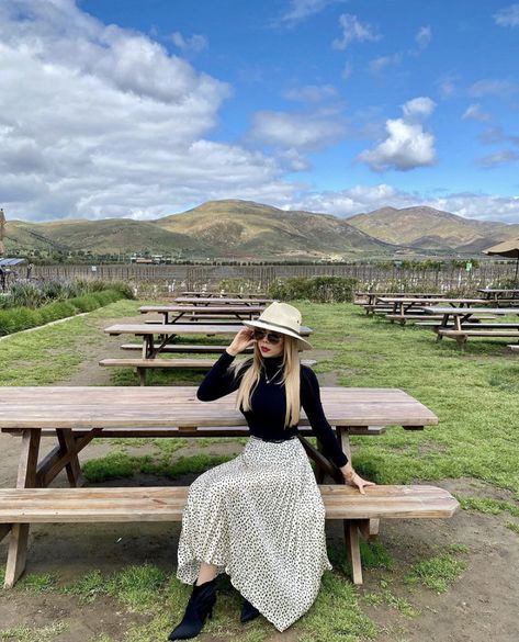 Tequila Jalisco Outfit, Napa Outfit, Vineyard Outfit, Country Western Dresses, Outfit Botas, Wineries Outfit, Chicago Outfit, Photo Recreation, Looks Country