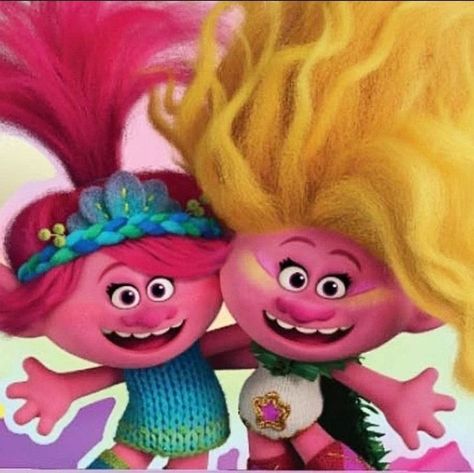 Trolls Band Together Viva, Trolls Viva, Branch Costume, Viva Trolls, Rainbow Poppy, Trolls Dreamworks, Poppy Trolls, Trolls Band Together, Trolls Poppy