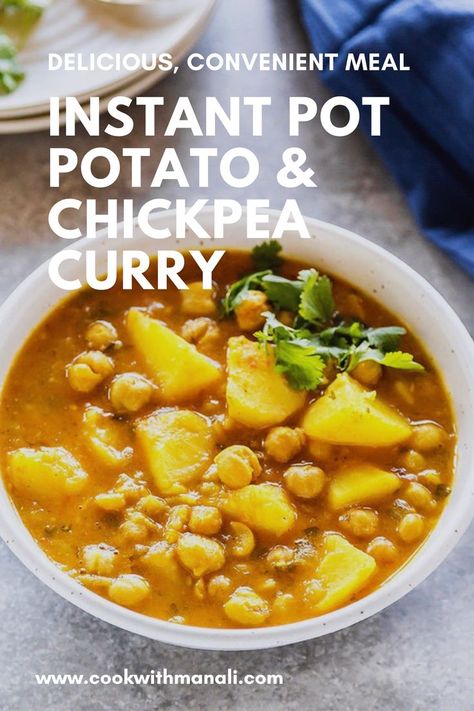 Potato & Chickpea Curry made in the Instant Pot! Vegan & gluten-free. Pressure Cooker Chickpeas, Potato Chickpea Curry, Potato Cauliflower Curry, Chickpea And Potato Curry, Best Indian Recipes, Indian Cuisine Recipes, Instant Pot Vegan, Potato Chickpea, Clean Eating Vegan