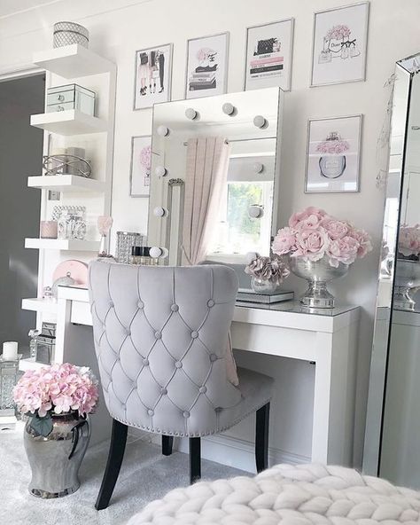 50+ Most Popular Makeup Room Ideas on Pinterest Beauty Room Ideas, Dressing Room Ideas, Grey Bedroom Decor, Dressing Room Decor, Hollywood Mirror, Makeup Room Decor, Dekorasi Kamar Tidur, Vanity Room, Makeup Rooms