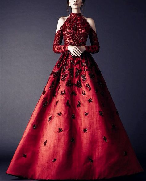 #fanfiction Couture Dior, Rami Kadi, High Neck Prom Dress, Fall Wedding Guest Dress, Fantasy Dress, Prom Dresses Long With Sleeves, Gorgeous Gowns, Fabulous Fashion, Evening Dresses Long