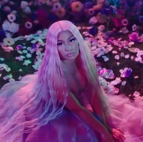 Nicki Minaj Outfits, Nicki Minaj Wallpaper, Nicki Minaj Quotes, Nicki Minaj Barbie, Nikki Minaj, Nicki Minaj Photos, Nicki Minaj Pictures, Pink Friday, Lil Pump