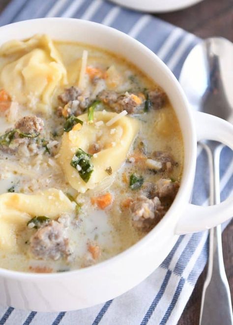 Slow Cooker Tortellini Sausage Potato Soup Potato Tortellini Soup, Tortellini Sausage Spinach Soup, Potato Spinach Soup, Slow Cooker Tortellini, Soup Sausage, Mels Kitchen, Sausage Potato Soup, Potato Spinach, Sausage Potato