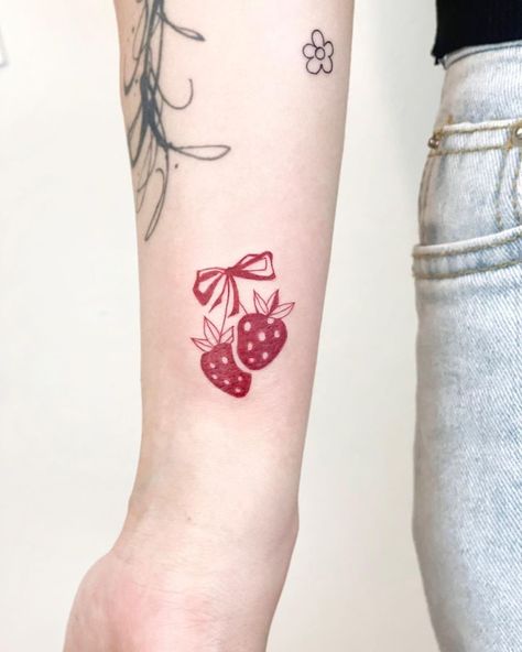 Wagtail Tattoo, Strawberry Tattoo Minimalist, Dopamine Tattoo, Interesting Posters, Tatts Ideas, Americana Tattoo, Strawberry Tattoo, Whimsical Tattoos, Tattoos Inspo