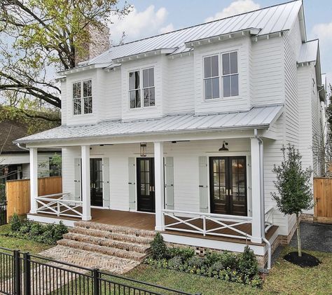 Farmhouse Exteriors, Cottage Images, White Modern Farmhouse, Brick Steps, Houston Heights, Colonial Farmhouse, Farmhouse Remodel, Modern Farmhouse Exterior, White Farmhouse