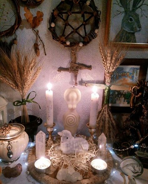 Imbolc Crafts, Imbolc Altar, Imbolc Ritual, Wiccan Sabbats, St Brigid, Grimoire Book, Witches Altar, Wiccan Altar, Pagan Altar