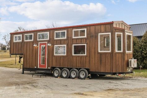 Honeylion: 36' Modern Tiny Living Gooseneck Home Smart Siding Exterior, Tiny House Laundry, Tiny House Kitchen Appliances, Gooseneck Tiny House, Tiny House Talk, Tiny House Storage, Bathroom Tub Shower, House Staircase, Tiny House Trailer