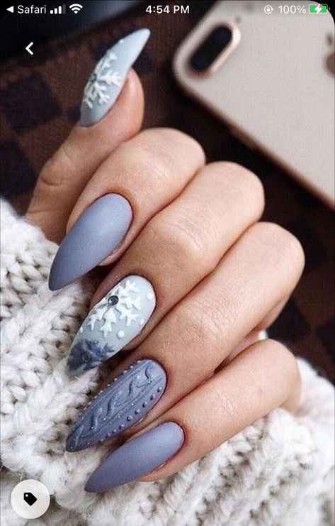 Fake Nails Designs, Winter Nails Acrylic, Floral Nail, Christmas Gel Nails, Sweater Nails, Stiletto Nails Designs, Christmas Nails Acrylic, Nails 2020, Winter Nail Designs