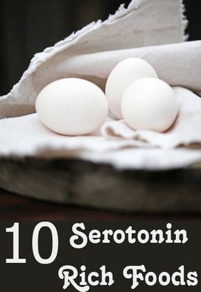 Serotonin Rich Foods :Let us quickly look at the top Serotonin rich foods. Photograph Food, Simply Food, Beauty Works, Sport Nutrition, Prevent Aging, Tighten Pores, Food Pics, Brain Food, Beauty Foods