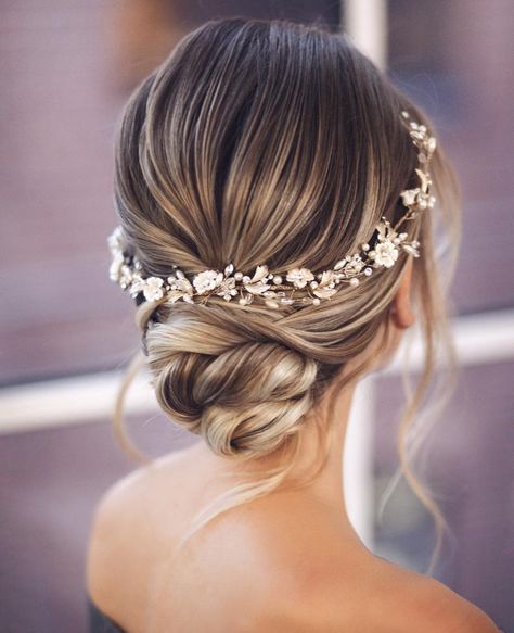 Low bridal bun