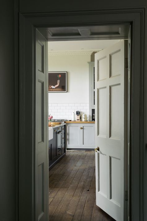 Modern farmhouse kitchen in the UK with gorgeous paneled door and subway tile. Design by DeVol. Cottage Kitchen Design, Devol Kitchens, Kitchen Remodel Cost, Asian Decor, Arched Windows, Bespoke Kitchens, Cottage Kitchen, Step Inside, Beautiful Kitchens